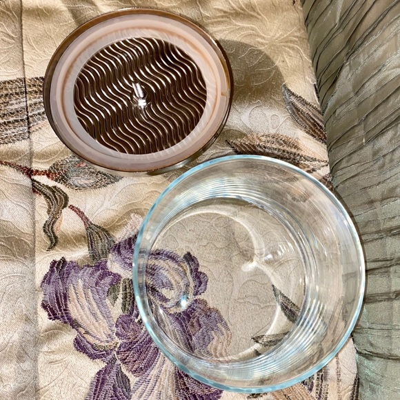 Bathroom Organizer - Picture 3 of 3